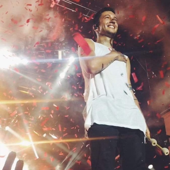 Meet your Posher, Meagan - Picture 5 of 6